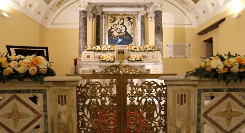 Chiesa-Santa-Maria-Luce-Napoli-luoghi-memoria-ceneri-defunti